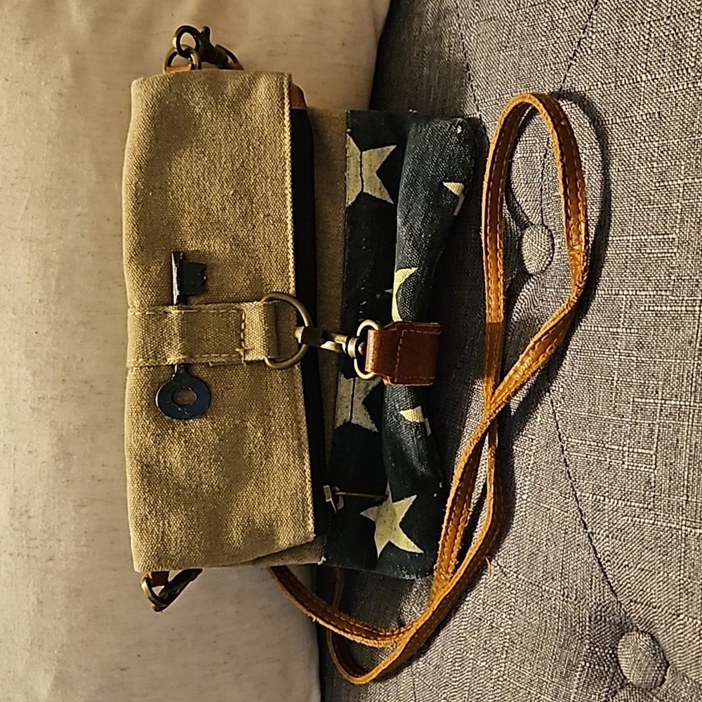 Mono B cross body bag